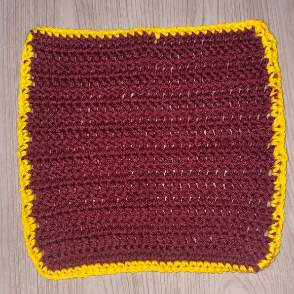 Hand Crafted Crochet Harry Potter Theme Dish Cloths - Picture 3 of 11